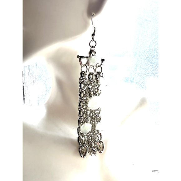 SILVER COLOR Chain Drop/Dangle Earring with Crystal Beads - Picture 2 of 4
